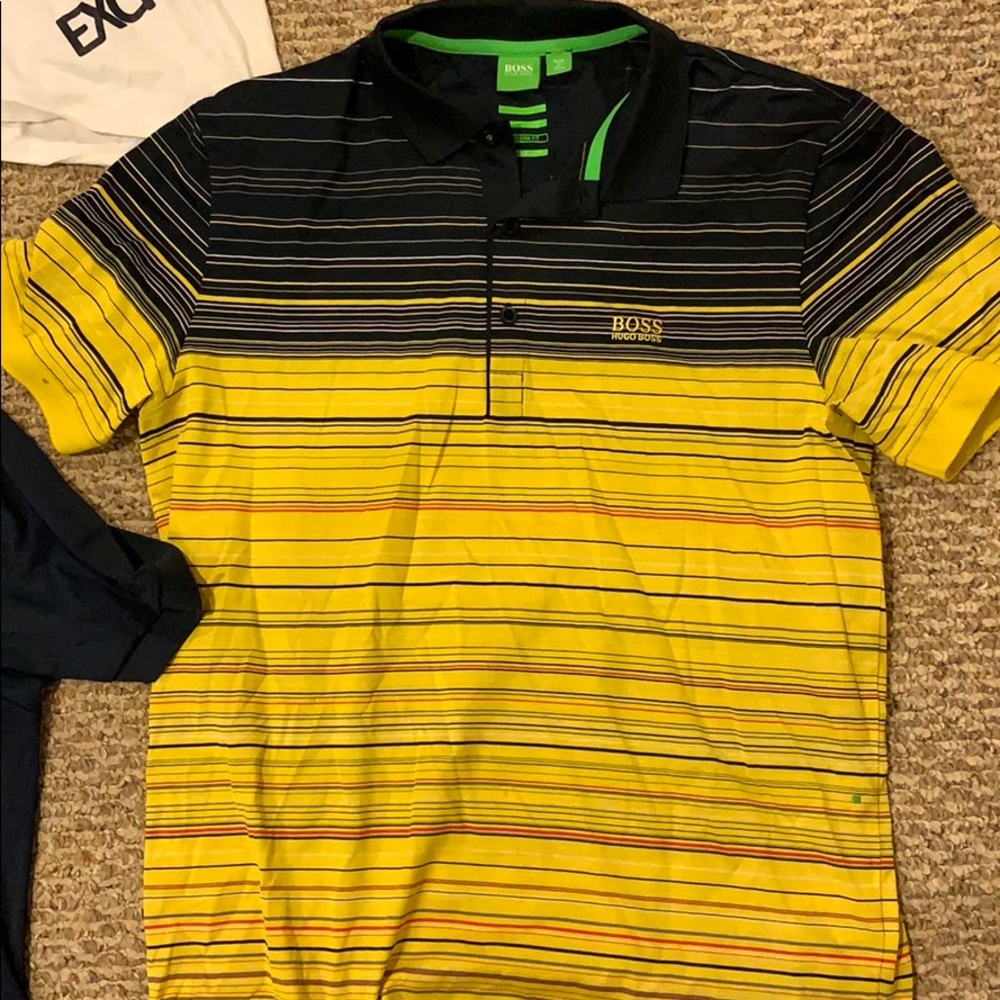 Hugo boss Size Large Yellow Collar shirt